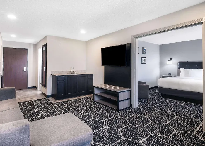 La Quinta By Wyndham Evansville